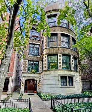 2921 N Pine Grove Unit 1, Chicago, IL 60657