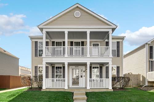 1653 Victoria Park, Aurora, IL 60504