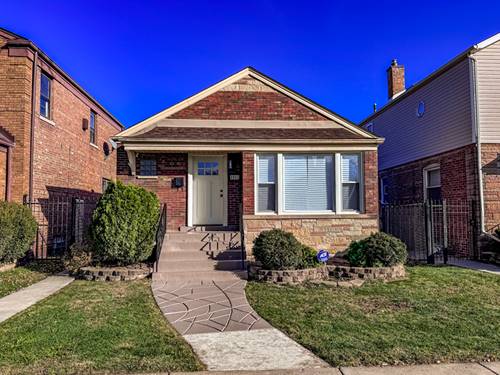 8943 S Ridgeland, Chicago, IL 60617