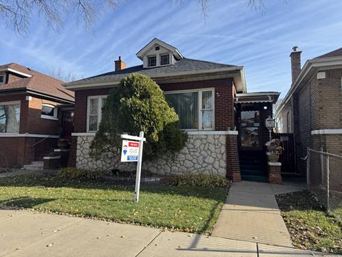 8239 S Ridgeland, Chicago, IL 60617