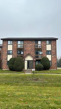 413 Berkshire Unit 22, Crystal Lake, IL 60014