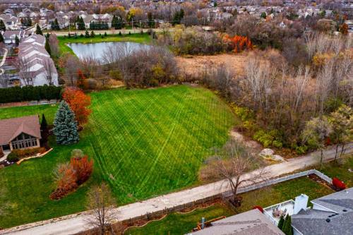 32w396 Forest, Aurora, IL 60502