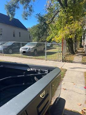 6826 S Honore, Chicago, IL 60636