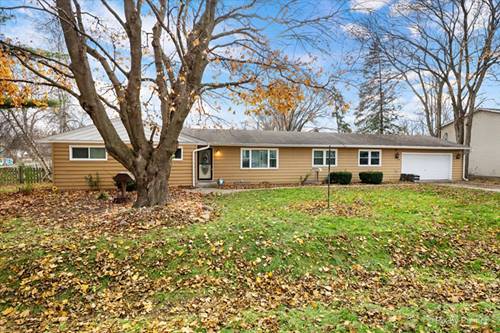 7207 Hiawatha, Wonder Lake, IL 60097