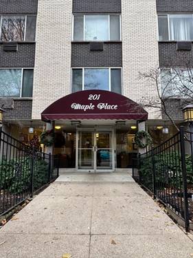 201 S Maple Unit 411, Oak Park, IL 60302