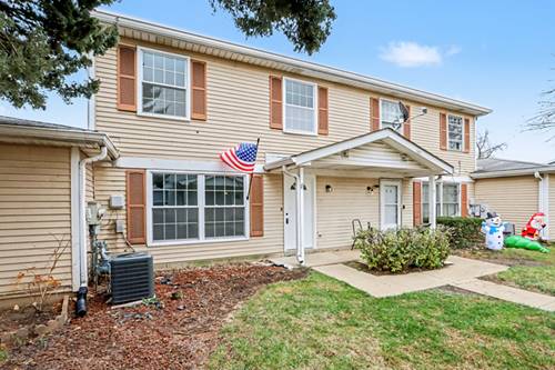 8 Wildwood Unit G, Bolingbrook, IL 60440