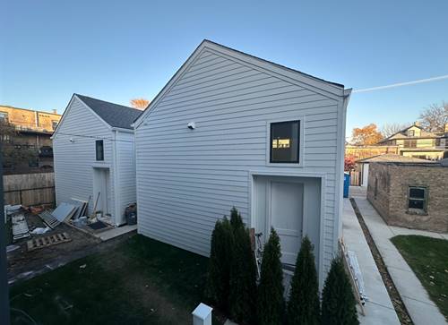 4243 N Damen Unit CH, Chicago, IL 60618