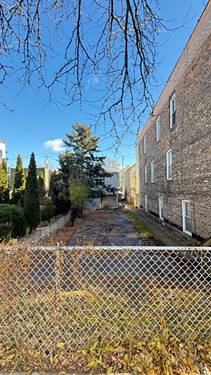 3535 S Damen, Chicago, IL 60609