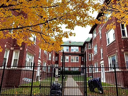 4652 N St Louis Unit 3E, Chicago, IL 60625