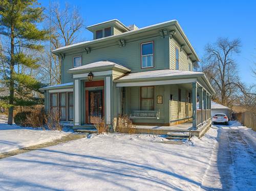 426 Julian, Waukegan, IL 60085