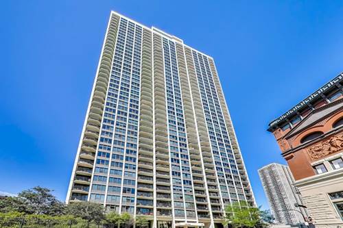 1560 N Sandburg Unit 510, Chicago, IL 60610