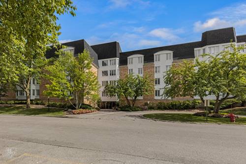 200 Lake Unit 402, Buffalo Grove, IL 60089