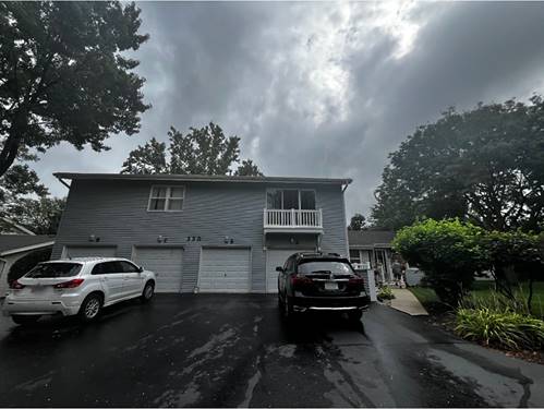 330 Hampton Unit A, Bloomingdale, IL 60108