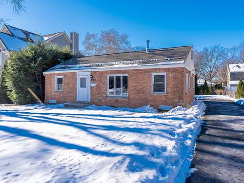 1110 S Gables, Wheaton, IL 60189