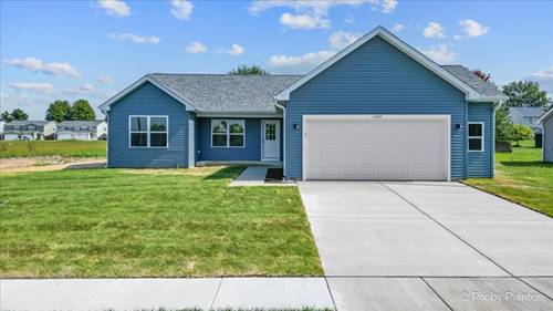 715 Apple Valley, Harvard, IL 60033