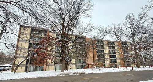 6010 Oakwood Unit 5D, Lisle, IL 60532