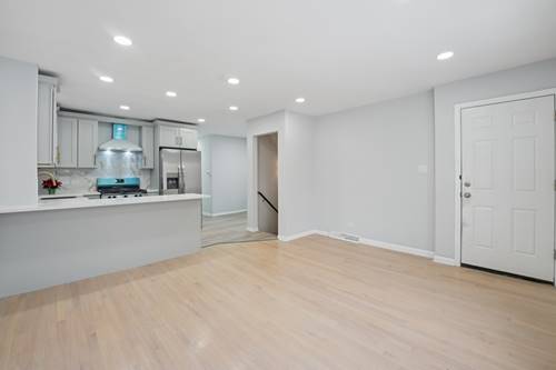 4914 W 32nd, Cicero, IL 60804