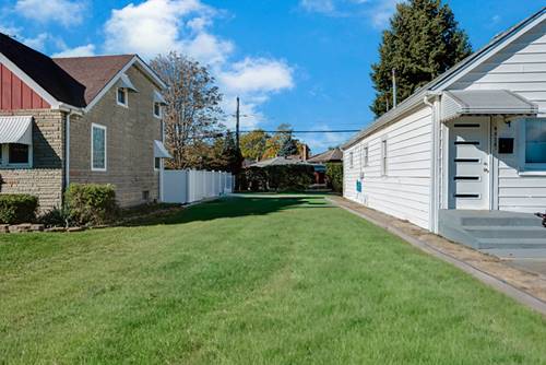 4520 N Narragansett, Harwood Heights, IL 60706
