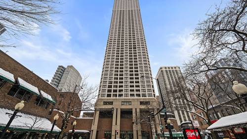 1030 N State Unit 34D, Chicago, IL 60610