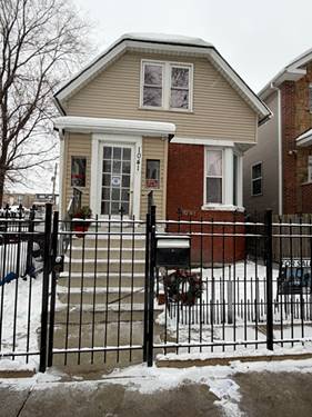 1041 N Ridgeway, Chicago, IL 60651