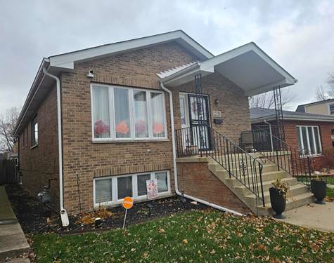 12328 S Aberdeen, Calumet Park, IL 60827