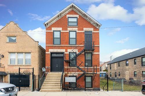 926 W 32nd Unit 2F, Chicago, IL 60608