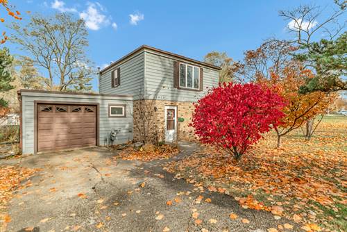 1623 Sawyer, Glen Ellyn, IL 60137