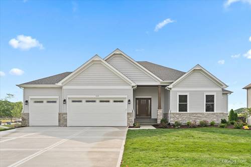 482 Deerfield, Oswego, IL 60543