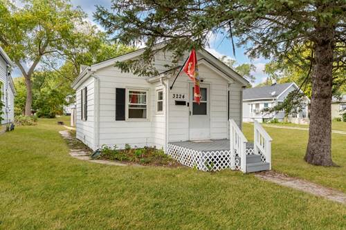 3224 Gilboa, Zion, IL 60099