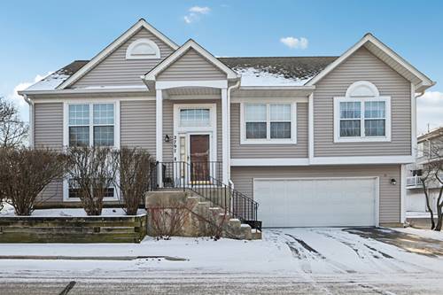 2797 Shelly, Aurora, IL 60504