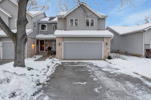 563 St Johns, Woodstock, IL 60098