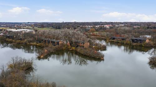 5512 E Lake Unit C, Lisle, IL 60532