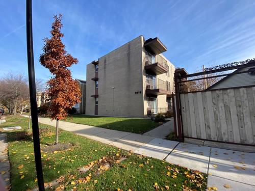 5815 N Spaulding Unit 2C, Chicago, IL 60659