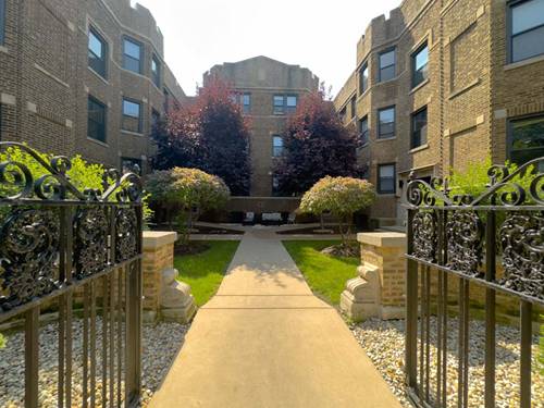 637 W Cornelia Unit 3W, Chicago, IL 60657
