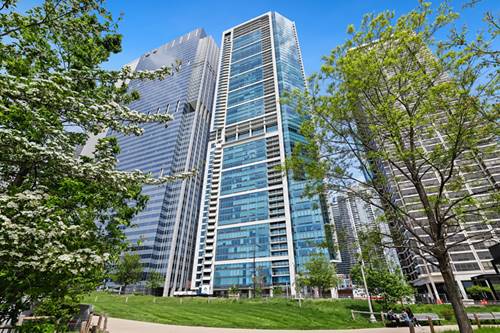 340 E Randolph Unit 302, Chicago, IL 60601