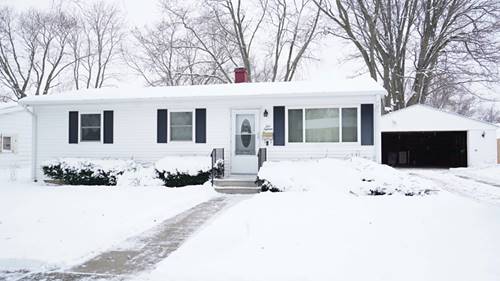 615 Best, Dekalb, IL 60115