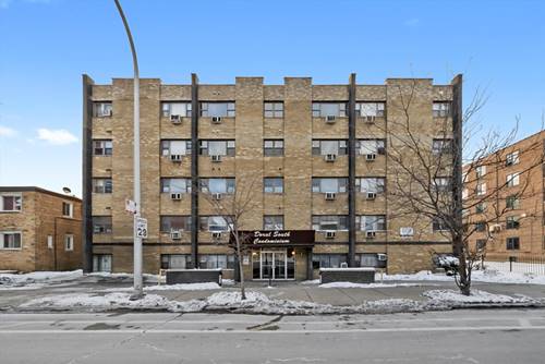 7854 S South Shore Unit 313, Chicago, IL 60649
