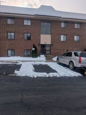201 E Janata Unit 1A, Lombard, IL 60148