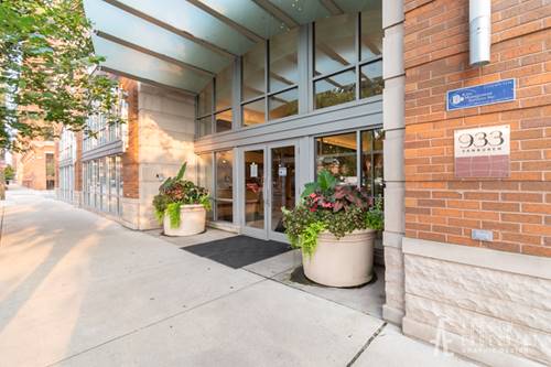 933 W Van Buren Unit 321, Chicago, IL 60607