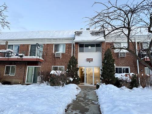 10385 Dearlove Unit 1I, Glenview, IL 60025