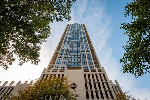 1122 N Clark Unit 1403, Chicago, IL 60610