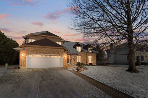 201 Amber, West Chicago, IL 60185