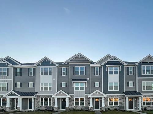 367 Bridgeview Unit 367, St. Charles, IL 60174