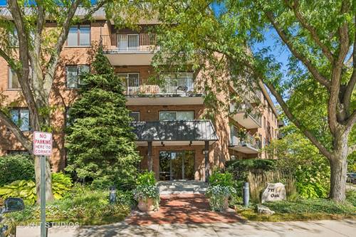 711 Oak Unit 106, Winnetka, IL 60093