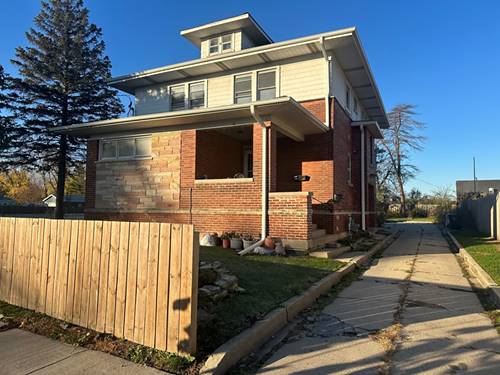 6 S Monterey Unit E, Villa Park, IL 60181