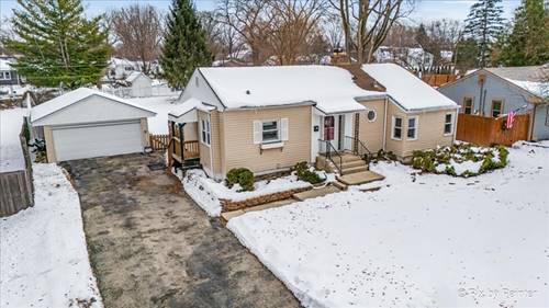321 E Ardmore, Roselle, IL 60172