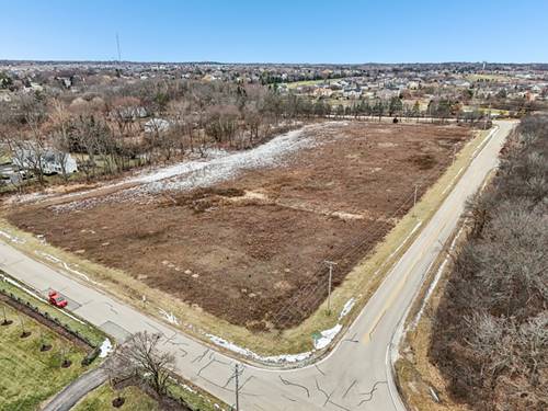 21707 W Lakeview, Mundelein, IL 60060