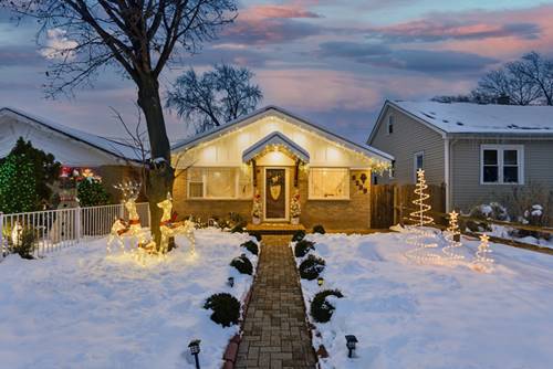 8239 Sayre, Burbank, IL 60459