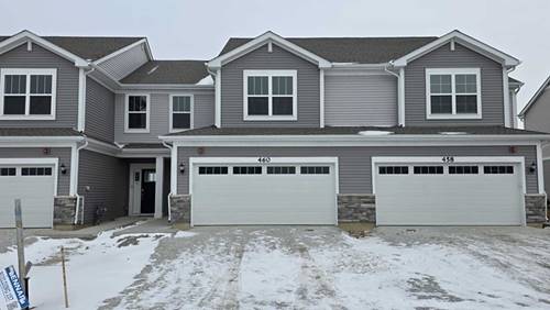 460 Hathaway, Oswego, IL 60543