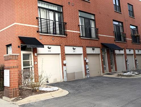 2350 W George Unit 2350, Chicago, IL 60618